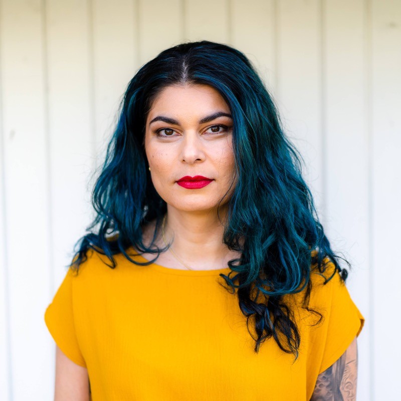 Sara Stanizai headshot